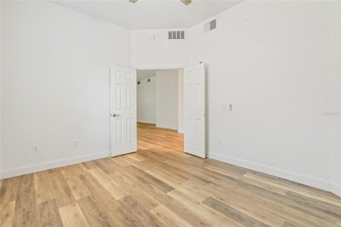 Condominio en venta en Orlando, Florida, 2 dormitorios, 133.59 m2 № 2304677 - foto 23