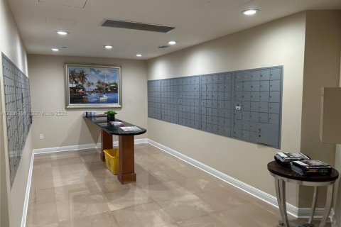 Снять в аренду кондоминиум в Ривьера-Бич, Флорида 2 спальни, 148.64м2, № 2065213 - фото 17