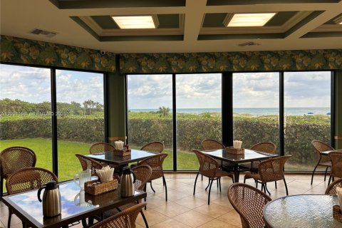 Снять в аренду кондоминиум в Ривьера-Бич, Флорида 2 спальни, 148.64м2, № 2065213 - фото 22