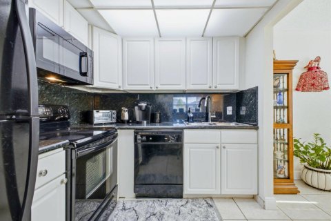 Купить кондоминиум в Делрей-Бич, Флорида 3 комнаты, 66.89м2, № 2083373 - фото 12