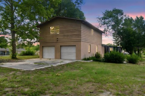 Casa en Ocala, Florida 4 dormitorios, 243.5 m2 № 2157237