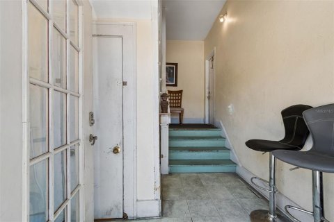 Купить коммерческую недвижимость в Сент-Питерсберг, Флорида 8 спален, 268.67м2, № 2228498 - фото 4
