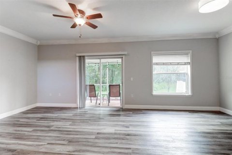 Touwnhouse à louer à Tampa, Floride: 2 chambres, 141.77 m2 № 2267286 - photo 6