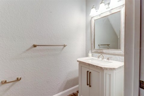 Touwnhouse à louer à Tampa, Floride: 2 chambres, 141.77 m2 № 2267286 - photo 15