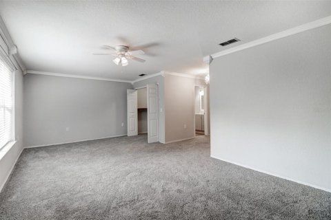 Touwnhouse à louer à Tampa, Floride: 2 chambres, 141.77 m2 № 2267286 - photo 18