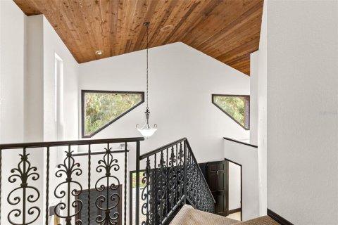 Villa ou maison à louer à Thonotosassa, Floride: 2 chambres, 270.16 m2 № 2167308 - photo 26