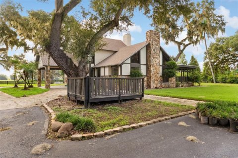 Villa ou maison à louer à Thonotosassa, Floride: 2 chambres, 270.16 m2 № 2167308 - photo 4