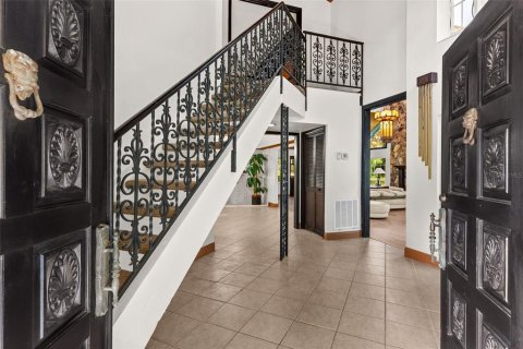 Villa ou maison à louer à Thonotosassa, Floride: 2 chambres, 270.16 m2 № 2167308 - photo 9