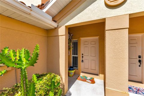 Touwnhouse à vendre à Tarpon Springs, Floride: 3 chambres, 174.75 m2 № 2235721 - photo 3