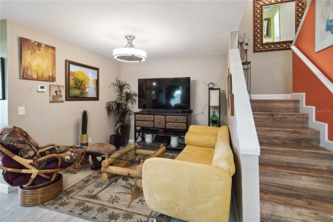 Adosado en venta en Orlando, Florida, 3 dormitorios, 149.02 m2 № 1784903 - foto 12