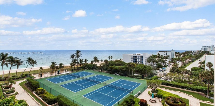 Condo à Lauderdale-by-the-Sea, Floride, 1 chambre № 1865097