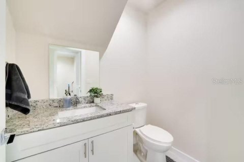 Adosado en venta en Kissimmee, Florida, 5 dormitorios, 197.14 m2 № 1918569 - foto 11
