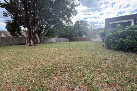 Купить виллу или дом в Плантация, Флорида 4 спальни, 193.33м2, № 2022193 - фото 2