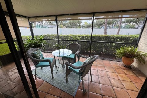 Casa en venta en Tampa, Florida, 2 dormitorios, 108.32 m2 № 1906033 - foto 22