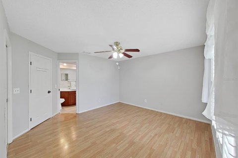 Casa en venta en Tampa, Florida, 2 dormitorios, 108.32 m2 № 1906033 - foto 17