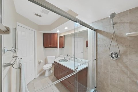 Casa en venta en Tampa, Florida, 2 dormitorios, 108.32 m2 № 1906033 - foto 12
