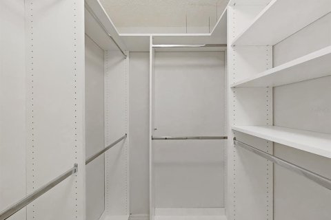 Casa en venta en Tampa, Florida, 2 dormitorios, 108.32 m2 № 1906033 - foto 15