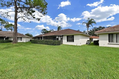 Casa en venta en Tampa, Florida, 2 dormitorios, 108.32 m2 № 1906033 - foto 23
