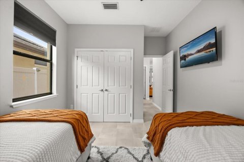 House in Orlando, Florida 4 bedrooms, 175.12 sq.m. № 1813751 - photo 20