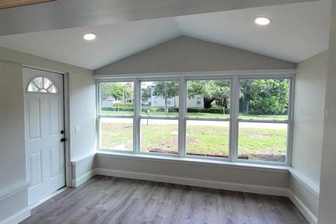 Casa en venta en Saint Petersburg, Florida, 2 dormitorios, 94.11 m2 № 1918697 - foto 4