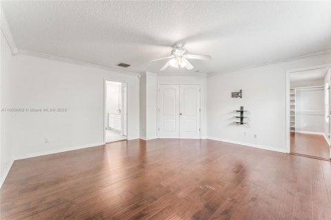 House in Orlando, Florida 4 bedrooms № 1956258 - photo 14