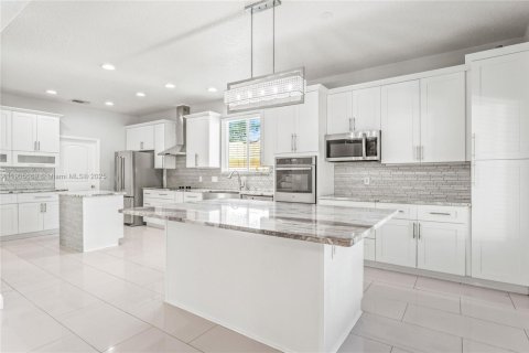 House in Orlando, Florida 4 bedrooms № 1956258 - photo 8