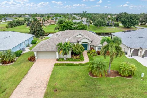 Villa ou maison à Rotonda, Floride 3 chambres, 203.08 m2 № 2360438
