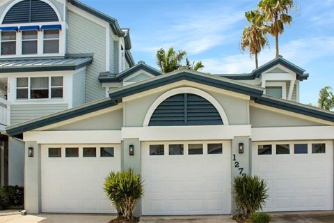 Copropriété à louer à Sarasota, Floride: 3 chambres, 118.91 m2 № 829165 - photo 1