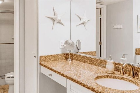 Copropriété à louer à Sarasota, Floride: 3 chambres, 118.91 m2 № 829165 - photo 15