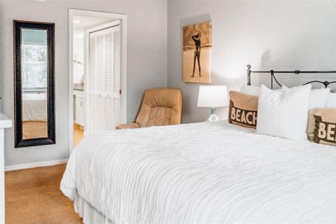 Copropriété à louer à Sarasota, Floride: 3 chambres, 118.91 m2 № 829165 - photo 12