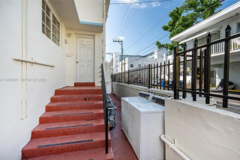 Снять в аренду кондоминиум в Майами-Бич, Флорида 46.54м2, № 2049756 - фото 21