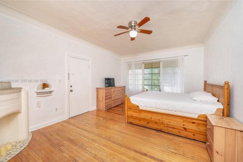 Снять в аренду кондоминиум в Майами-Бич, Флорида 46.54м2, № 2049756 - фото 3