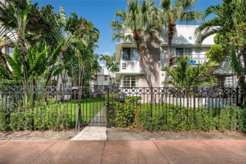 Снять в аренду кондоминиум в Майами-Бич, Флорида 46.54м2, № 2049756 - фото 5