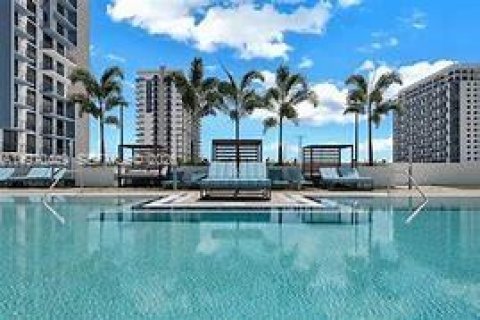 Condo à Doral, Floride, 3 chambres  № 2031257