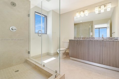 Copropriété à vendre à Doral, Floride: 3 chambres, 128.3 m2 № 2031257 - photo 16