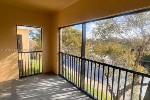 Condo in Palm Beach Gardens, Florida, 1 bedroom  № 2043127 - photo 19