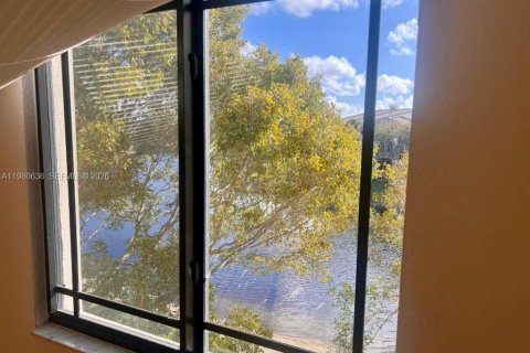 Condo in Palm Beach Gardens, Florida, 1 bedroom  № 2043127 - photo 13