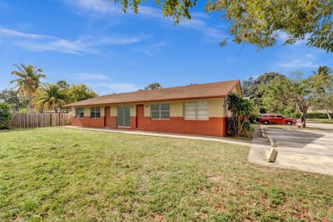 House in Fort Lauderdale, Florida 3 bedrooms, 83.8 sq.m. № 1855295 - photo 11