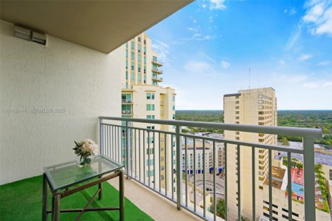 Купить кондоминиум в Майами, Флорида 1 спальня, 74.04м2, № 2024933 - фото 10