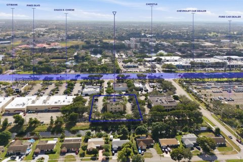 Commercial property in Pembroke Pines, Florida № 1988058 - photo 15