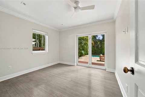 Casa en venta en Fort Lauderdale, Florida, 4 dormitorios, 244.05 m2 № 2400868 - foto 27