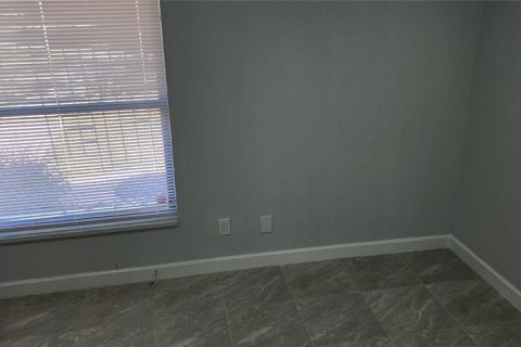 Villa ou maison à louer à Tampa, Floride: 3 chambres, 118.73 m2 № 2409897 - photo 30
