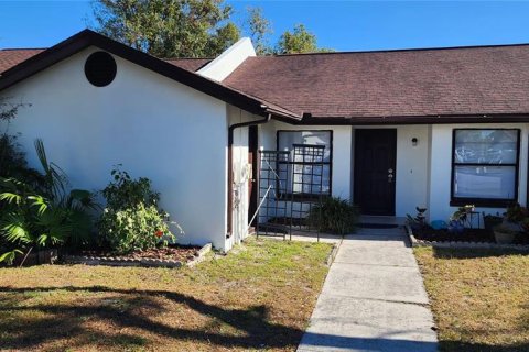 Villa ou maison à louer à Tampa, Floride: 3 chambres, 118.73 m2 № 2409897 - photo 6