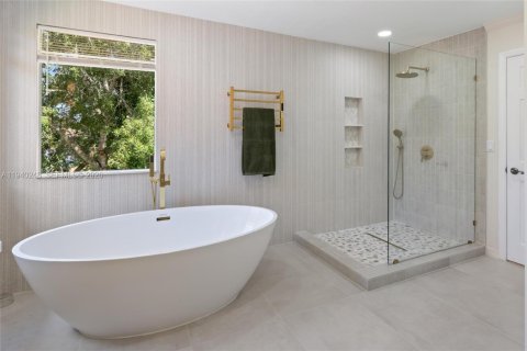 Villa ou maison à vendre à Weston, Floride: 5 chambres, 292.08 m2 № 1997964 - photo 24