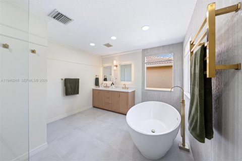 Villa ou maison à vendre à Weston, Floride: 5 chambres, 292.08 m2 № 1997964 - photo 25