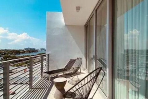 Condo in Miami Beach, Florida  № 1768922 - photo 10