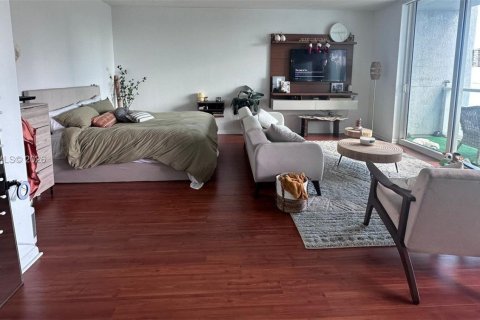 Condo in Miami, Florida  № 2255370 - photo 20
