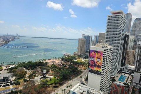 Condo in Miami, Florida  № 2255370 - photo 12