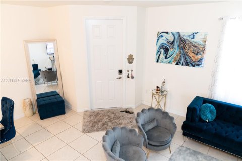 Copropriété à vendre à Hialeah, Floride: 3 chambres, 153.29 m2 № 2075502 - photo 4
