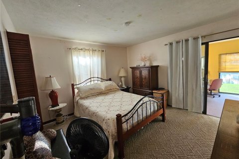House in Okeechobee, Florida 3 bedrooms, 104.05 sq.m. № 1449466 - photo 12